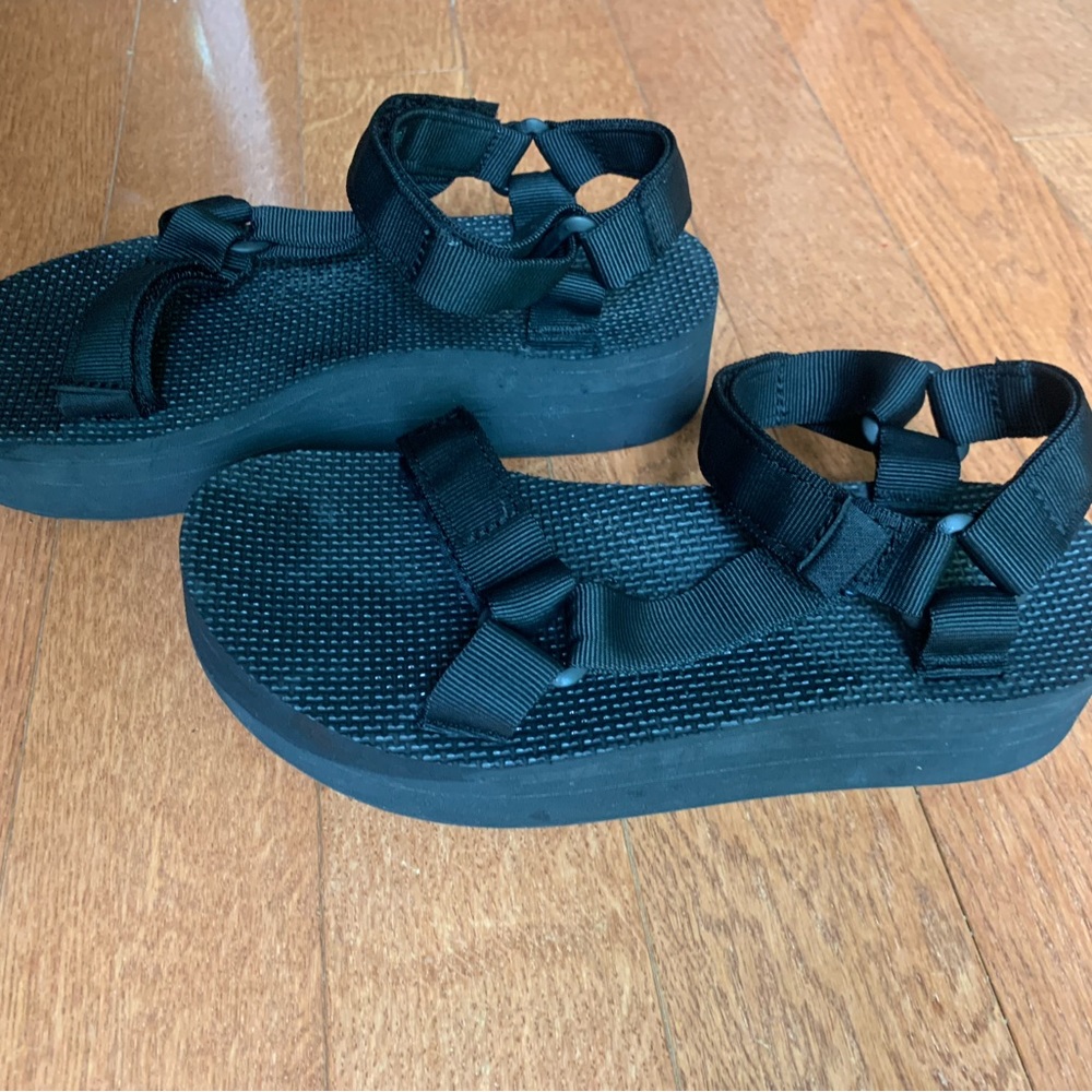 Platform TEVAs - size 7